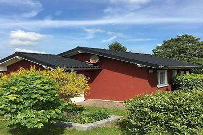 Vakantiehuis in Daun met zwembad