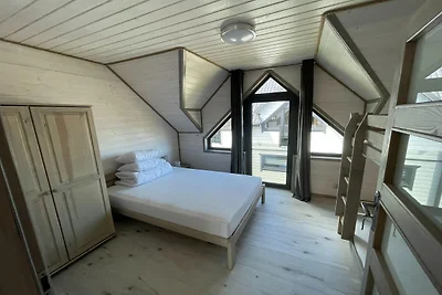 Vakantiehuis in Sianożęty bij het Strand