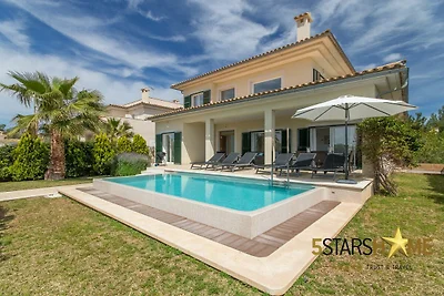 Moderne Villa, 210 m vom Sandstrand entfernt