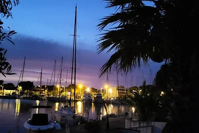 Wohnung am Yachthafen und Strand von Port...