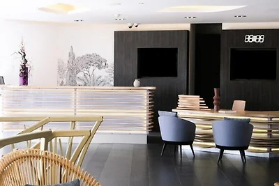 Appartamento ad Antibes con spa marina