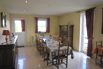 Zäitgenëssesch Vakanzenhaus zu Houffalize
