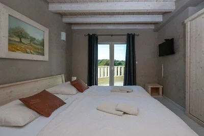 Villa in Premantura met zwembad