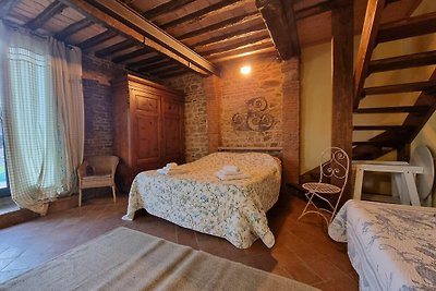 Knus vakantiehuis in Pontedera met gedeeld...