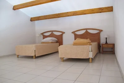Appartement met zeezicht in Alizéa