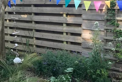 Bungalow in ruhiger Anlage in Strandnähe