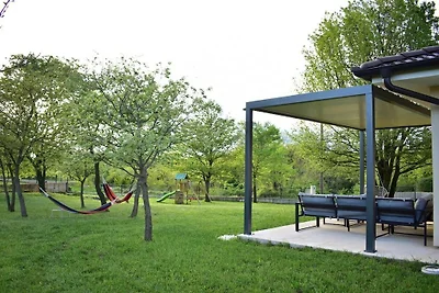 Casa vacanze a Zminj con piscina