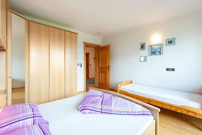 Einladende Wohnung in Stummerberg mit...
