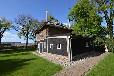 Accogliente casa vacanze a Volkel con sauna
