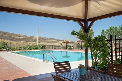 Casa vacanza a Petralia Sottana con giardino