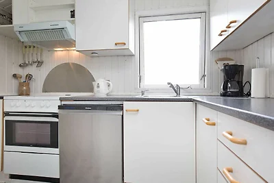 6 Personen Ferienhaus in Karrebæksminde-By...