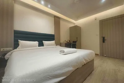 Residenza Bairhana Road Prayagraj