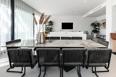 Villa in Marbella met Uitzicht op Golf