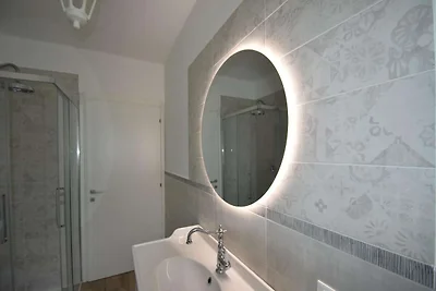 Wohnung in der Nähe des Sees in Meina