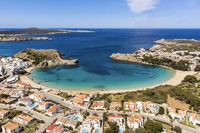 Wohnung in Arenal d’en Castell am Strand