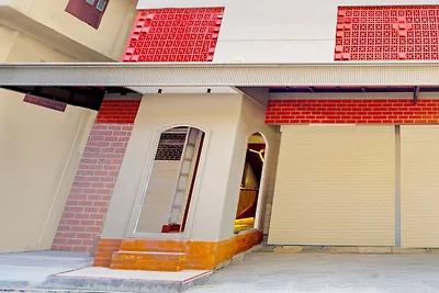 Super Hotel O Broadway Ernakulam