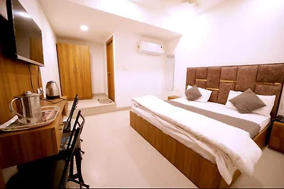 Hotel O Kargil-complex
