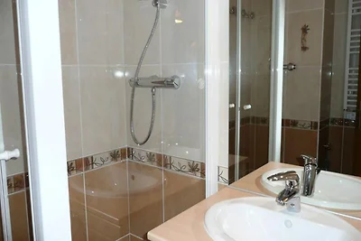 Apartment in Hauts-Lieux mit Blick auf den Mo...