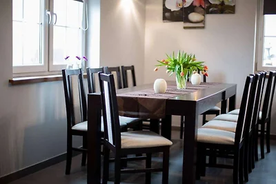 Komfortable Erdgeschosswohnung, Sommerpool