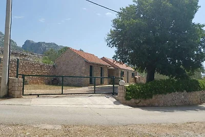Casa vacanze a Seline con giardino
