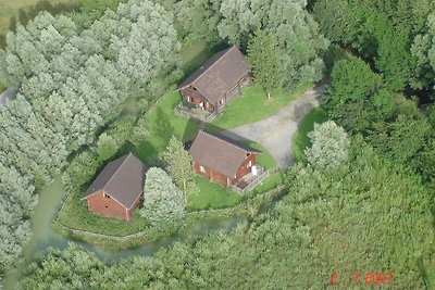 Knus houten chalet gelegen op het platteland