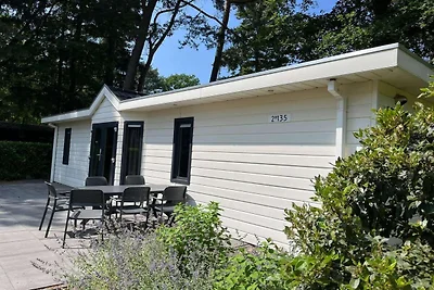 Eingeschossiges Chalet mit Terrasse