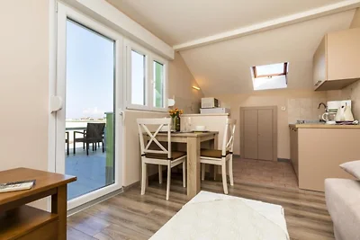 Pansion Belvedere - Studio Apartman with Terr...