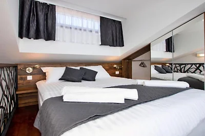 Capisanta Stone Cottage - One Bedroom Holiday...