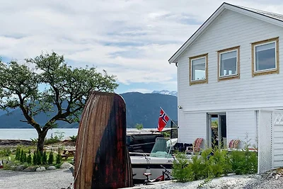 Strandparadijs in Hardangerfjord-By Traum