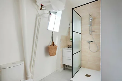 Modern appartement - 2BR/4P - Sacré-Cœur