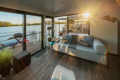 Hausboot auf der Havel