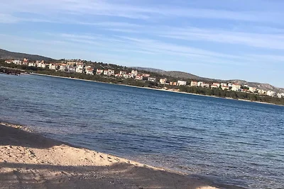 Apartment Belu - Two Bedroom Apartment With S...