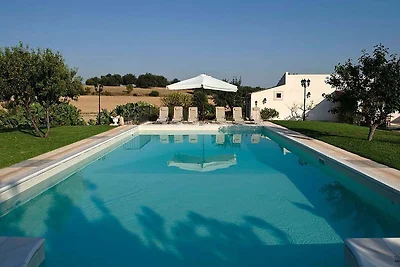 Moderna villa a Campanella-gianforma con pisc...