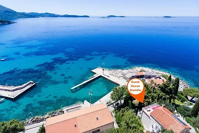 Guest House Daniela- Triple Room with Balcony...