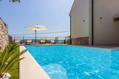 Entfliehen Sie dem Alltag in der Villa Antani
