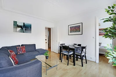 Ervaar de Parijse levensstijl: 2BR nabij Port...