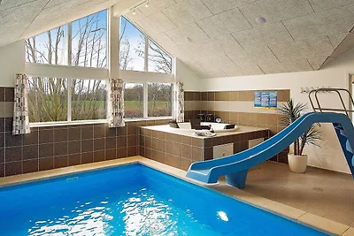 16 Personen Ferienhaus in Hasselberg