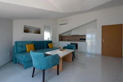 Villa Tomi  - Studio with Balcony (4)