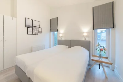Modernes Chalet mit Kamin