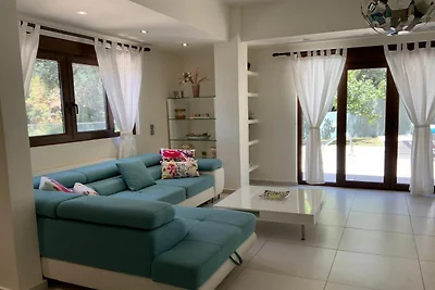 Villa - eingezäunt Pura Vida