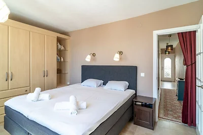 Haus in Nerja nahe El Playazo Strand