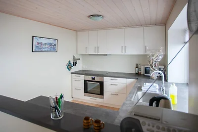 Charmante 2-Zimmer-Wohnung, Meerblick