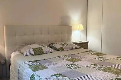 Hütte in Dünen mit Wanderwegen