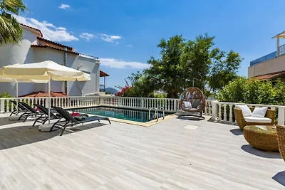 Villa in Kalkan met zwembad