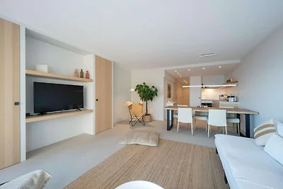 Zonnig appartement met zijdelings zeezicht
