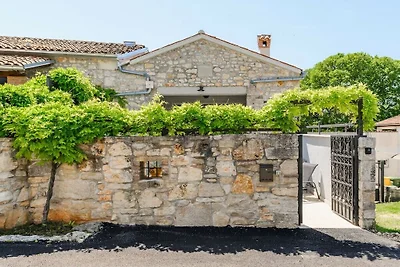 Villa in Porec mit Schwimmbecken