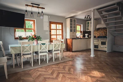 Casa a Perlino vicino al lago Choczewskie