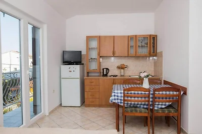 Wohnung im malerischen Šibenik-Brodarica