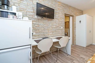 Bračić Premium Apartments with Outdoor Pool a...