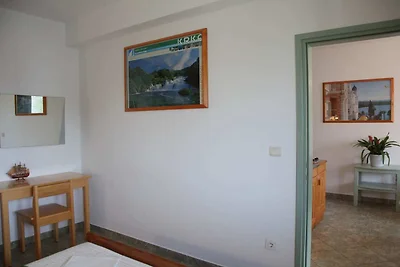 One Bedroom Apartment with Sea View